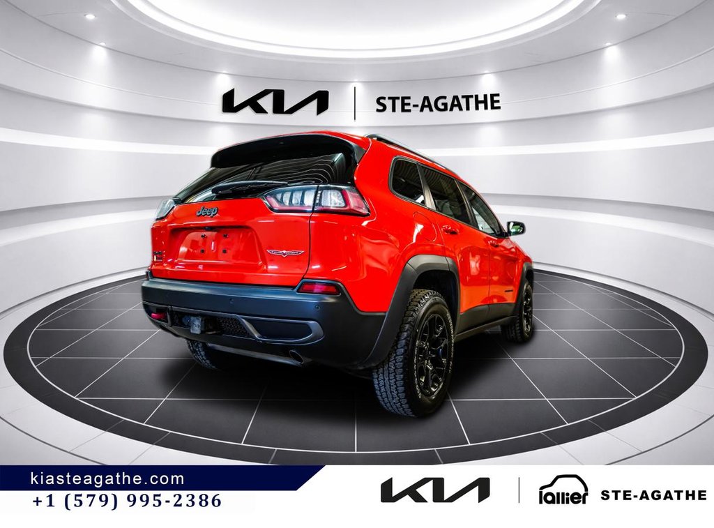 Jeep Cherokee TRAILHAWK 4X4**JAMAIS ACCIDENTÉ**CUIR** TIRE 4500 LBS**V6**VOLANT CHAUFFANT**SIÈGES ÉLECTRIQUES** 2021 à Montréal, Québec - 7 - w1024h768px