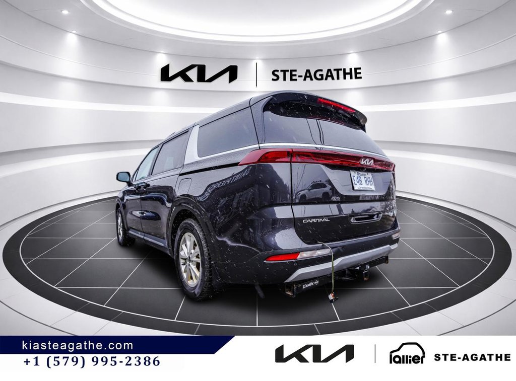 2023 Kia Carnival LX FWD in Montréal, Quebec - 5 - w1024h768px
