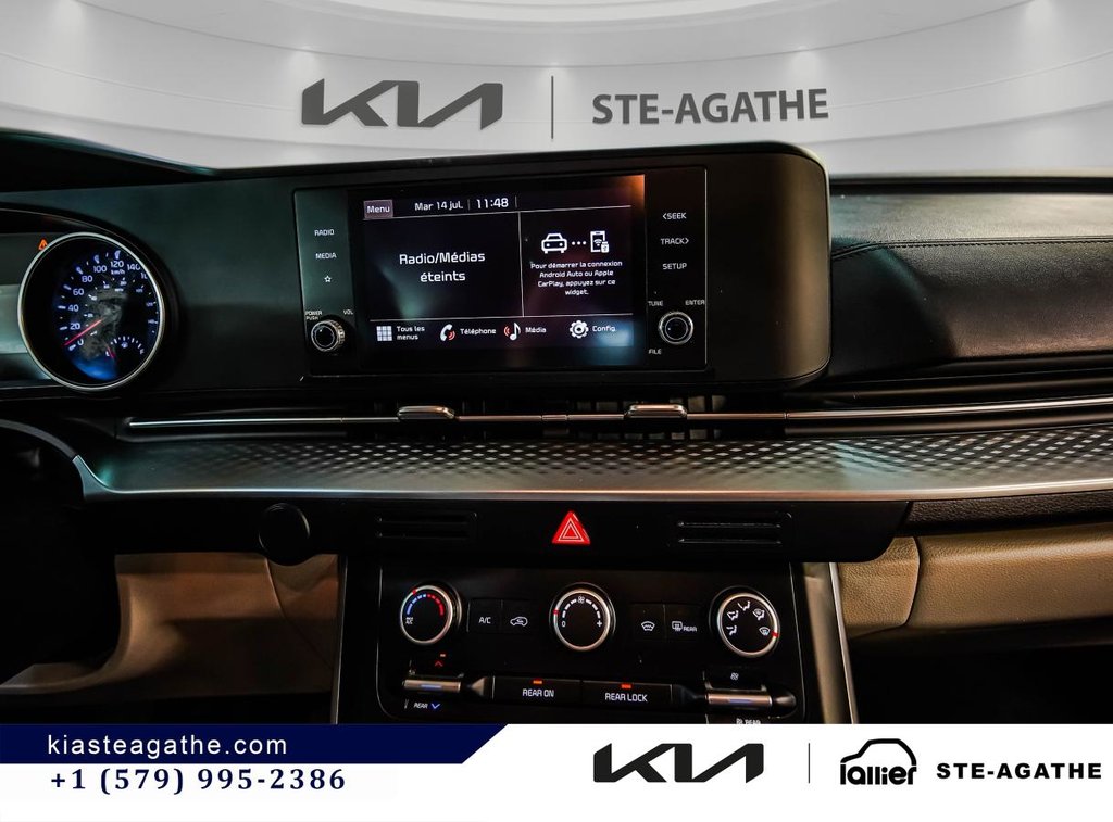 2023 Kia Carnival LX FWD in Montréal, Quebec - 16 - w1024h768px