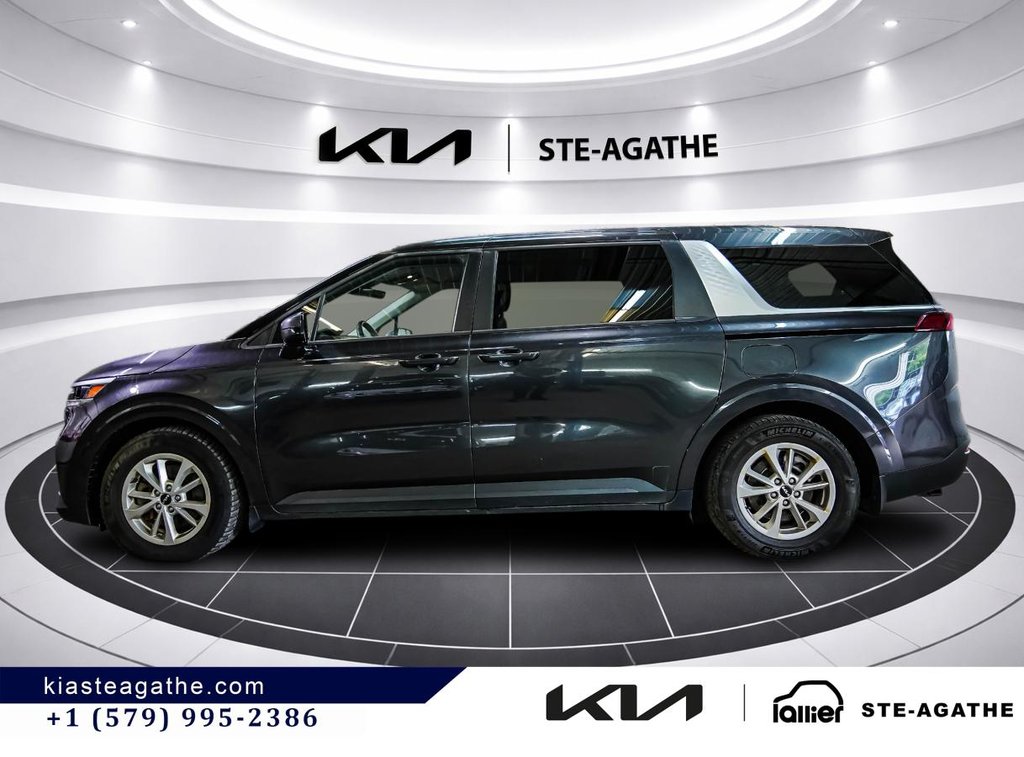 2023 Kia Carnival LX FWD in Montréal, Quebec - 4 - w1024h768px