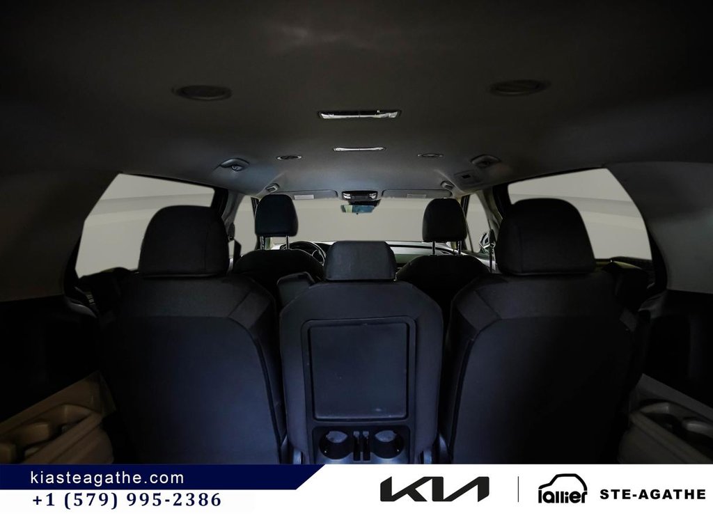 2023 Kia Carnival LX+**JAMAIS ACCIDENTÉ**VOLANT CHAUFFANT**PORTES ÉLECTRIQUES**HAYON ÉLECTRIQUE**GARANTIE 10 ANS in Montréal, Quebec - 14 - w1024h768px