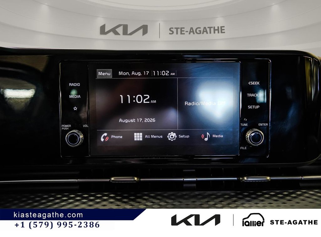 2023 Kia Carnival LX+**JAMAIS ACCIDENTÉ**VOLANT CHAUFFANT**PORTES ÉLECTRIQUES**HAYON ÉLECTRIQUE**GARANTIE 10 ANS in Montréal, Quebec - 17 - w1024h768px