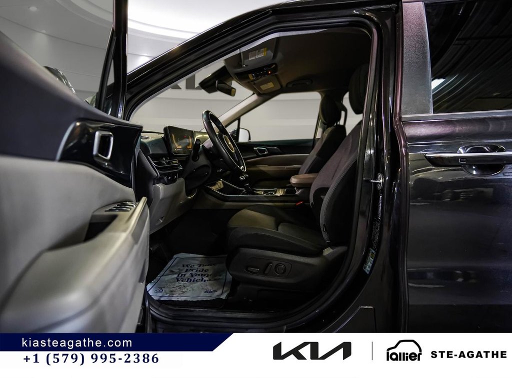 2025 Kia Carnival LX+**JAMAIS ACCIDENTÉ**VOLANT CHAUFFANT**PORTES ÉLECTRIQUES**HAYON ÉLECTRIQUE**GARANTIE 10 ANS in Montréal, Quebec - 12 - w1024h768px