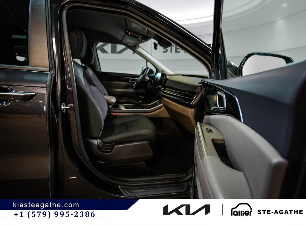 2025 Kia Carnival LX+**JAMAIS ACCIDENTÉ**VOLANT CHAUFFANT**PORTES ÉLECTRIQUES**HAYON ÉLECTRIQUE**GARANTIE 10 ANS in Montréal, Quebec - 16 - w1024h768px