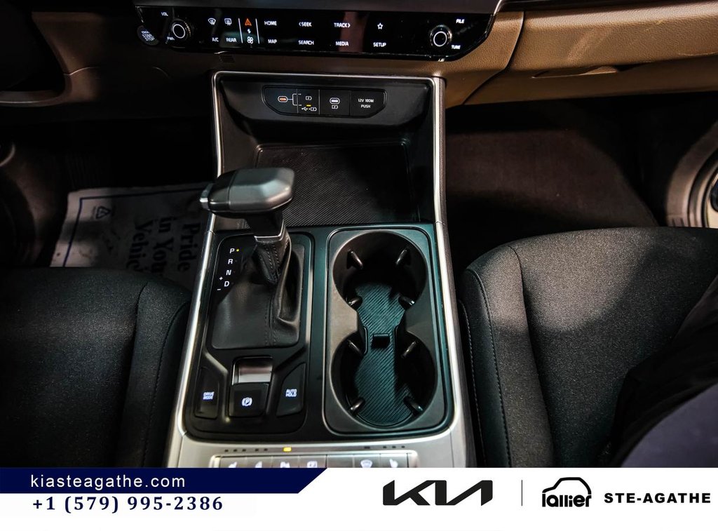 2025 Kia Carnival LX+**JAMAIS ACCIDENTÉ**VOLANT CHAUFFANT**PORTES ÉLECTRIQUES**HAYON ÉLECTRIQUE**GARANTIE 10 ANS in Montréal, Quebec - 18 - w1024h768px
