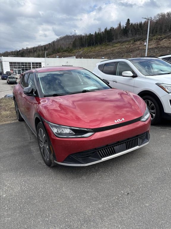 2022 Kia EV6 AWD Long Range **JAMAIS ACCIDENTÉ ** SIÈGES ET VOLANT CHAUFFANTS** UN PROPRIÉTAIRE** in Montréal, Quebec - 3 - w1024h768px