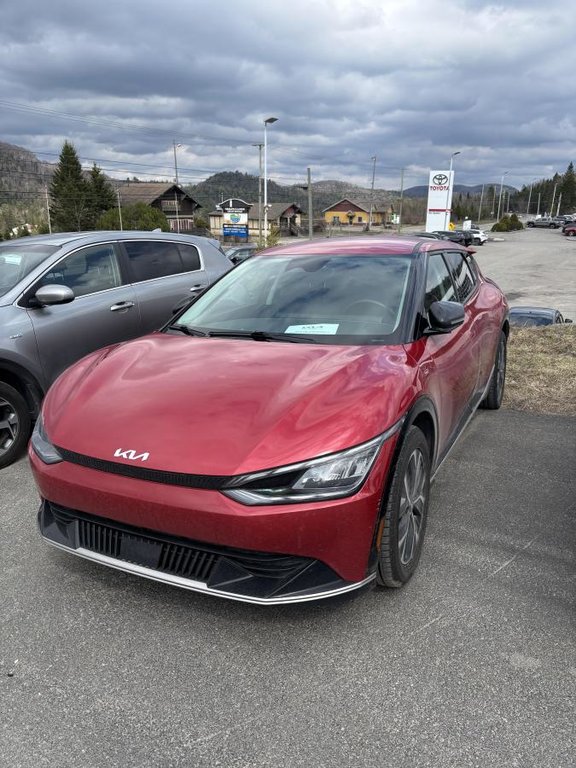 2022 Kia EV6 AWD Long Range **JAMAIS ACCIDENTÉ ** SIÈGES ET VOLANT CHAUFFANTS** UN PROPRIÉTAIRE** in Montréal, Quebec - 1 - w1024h768px
