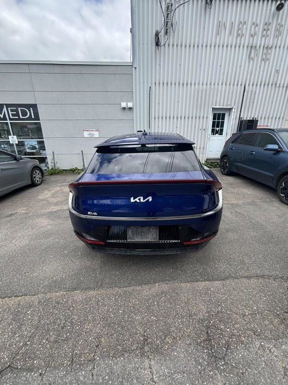 2022 Kia EV6 AWD Long Range **JAMAIS ACCIDENTÉ+ SEULEMENT 9861KM** SIÈGES ET VOLANT CHAUFFANTS** in Montréal, Quebec - 3 - w1024h768px