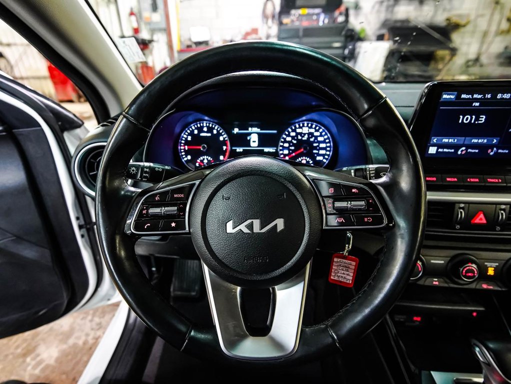 2022 Kia Forte EX IVT **GARANTIE 10 ANS / 200 000KM ** VOLANT+ SIÈGES CHAUFFANTS** in Montréal, Quebec - 11 - w1024h768px