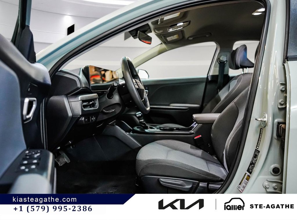 Kia K4 LX**GARANTIE 10 ANS OU 200 000KM**SIÈGES CHAUFFANTS**DÉMARREUR À DISTANCE**BOUTON POUSSOIR** 2025 à Montréal, Québec - 11 - w1024h768px