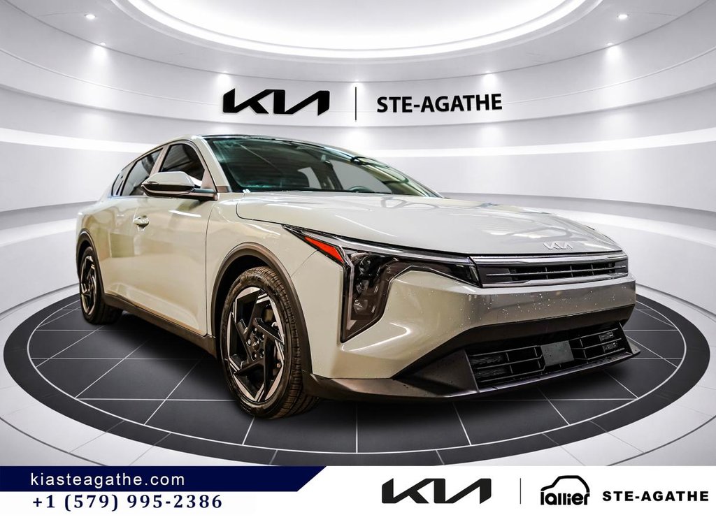 2025 Kia K4 EX + ** GARANTIE 10 ANS 200 000KM**CUIR**TOIT OUVRANT**VOLANT CHAUFFANT**DÉMARREUR À DISTANCE** in Montréal, Quebec - 9 - w1024h768px