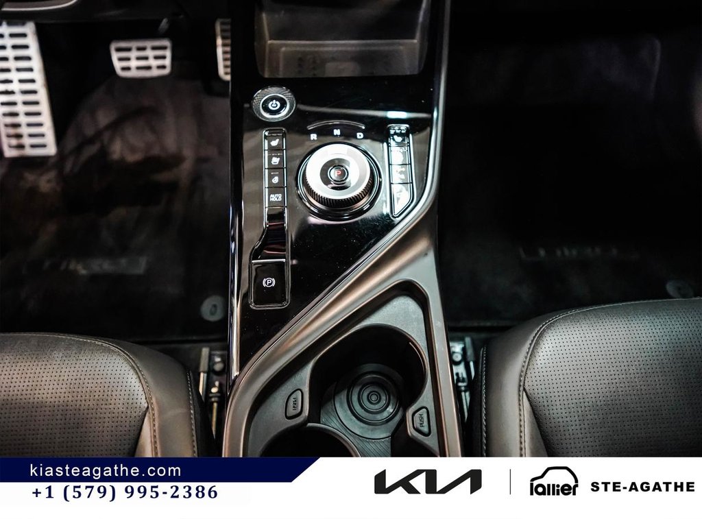 2024 Kia Niro EV Wave**JAMAIS ACCIDENTÉ**TOIT OUVRANT**BANCS VENTILÉS**SYSTEME DE SON HARMON KARDON**SIÈGES ÉLECTR** in Montréal, Quebec - 16 - w1024h768px