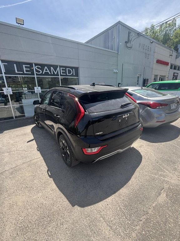 Kia Niro Premium+ **JAMAIS ACCIDENTÉ** SIÈGES ET VOLANT CHAUFFANT+CAMÉRA DE RECUL** 2023 à Montréal, Québec - 5 - w1024h768px