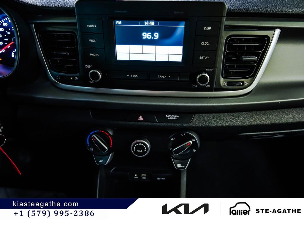 2018 Kia Rio5 LX+ **JAMAIS ACCIDENTÉ+GARANTIE 10 ANS/ 200 000KM** SIÈGES ET VOLANT CHAUFFANTS** in Montréal, Quebec - 15 - w1024h768px