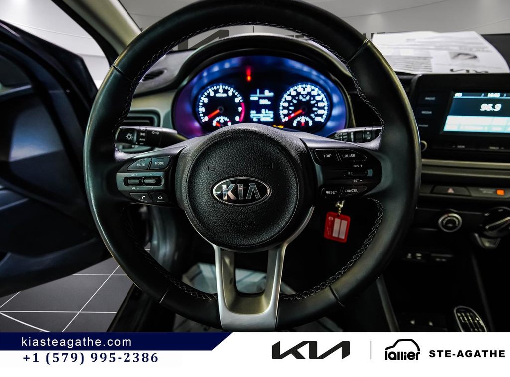 2018 Kia Rio5 LX+ **JAMAIS ACCIDENTÉ+GARANTIE 10 ANS/ 200 000KM** SIÈGES ET VOLANT CHAUFFANTS** in Montréal, Quebec - 9 - w1024h768px