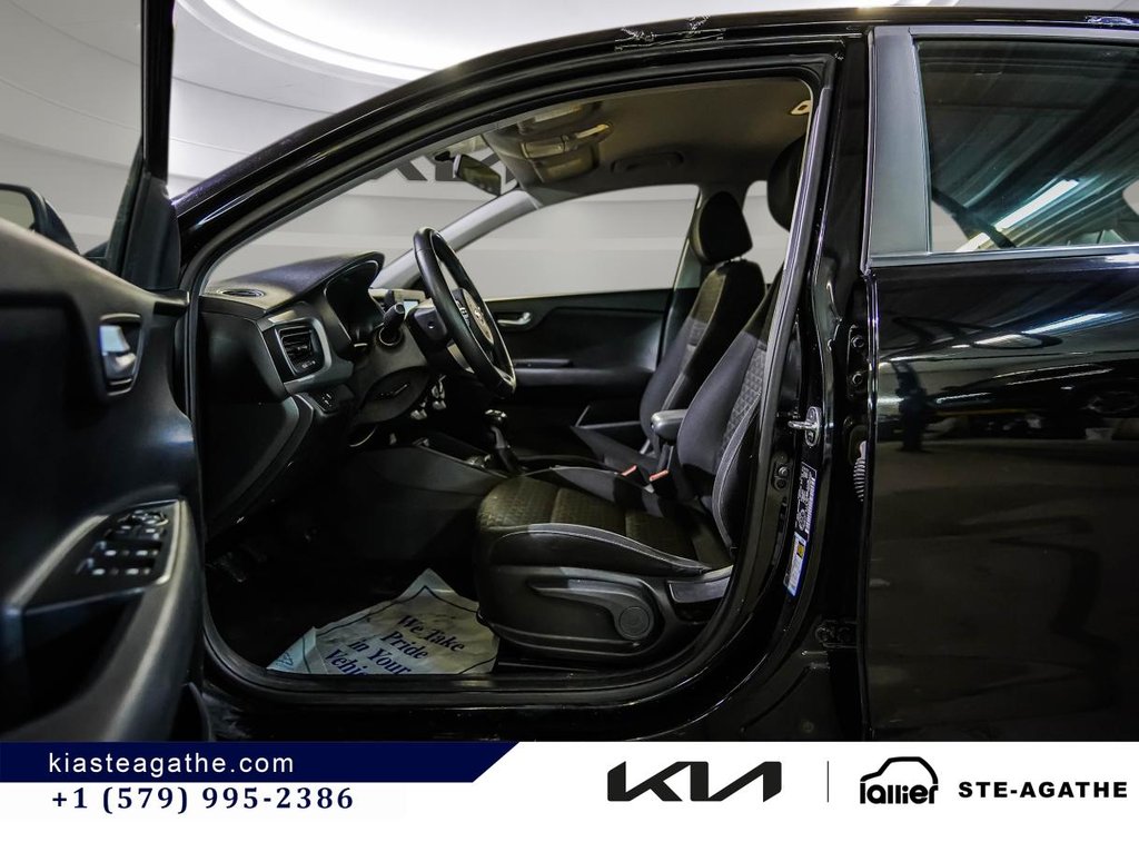 2018 Kia Rio5 LX+ **JAMAIS ACCIDENTÉ+GARANTIE 10 ANS/ 200 000KM** SIÈGES ET VOLANT CHAUFFANTS** in Montréal, Quebec - 11 - w1024h768px