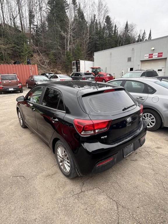 2018 Kia Rio5 EX Auto **GARANTIE 10 ANS/ 200 000KM** TOIT OUVRANT+ VOLANT CHAUFFANT+ SIÈGES CHAUFFANTS** in Montréal, Quebec - 5 - w1024h768px