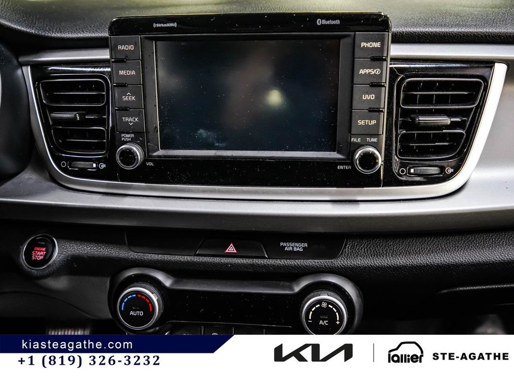 2019 Kia Rio5 EX **JAMAIS ACCIDENTÉ+GARANTIE 10 ANS/200 000KM** TOIT OUVRANT+VOLANT CHAUFFANT** in Montréal, Quebec - 17 - w1024h768px