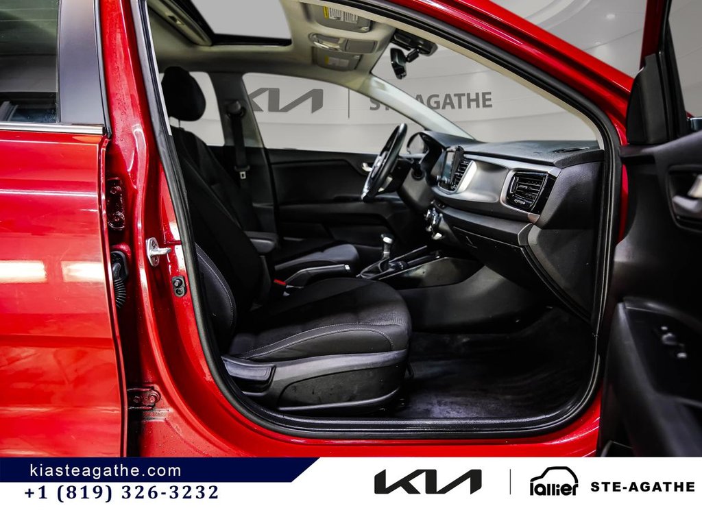 2019 Kia Rio5 EX **JAMAIS ACCIDENTÉ+GARANTIE 10 ANS/200 000KM** TOIT OUVRANT+VOLANT CHAUFFANT** in Montréal, Quebec - 16 - w1024h768px