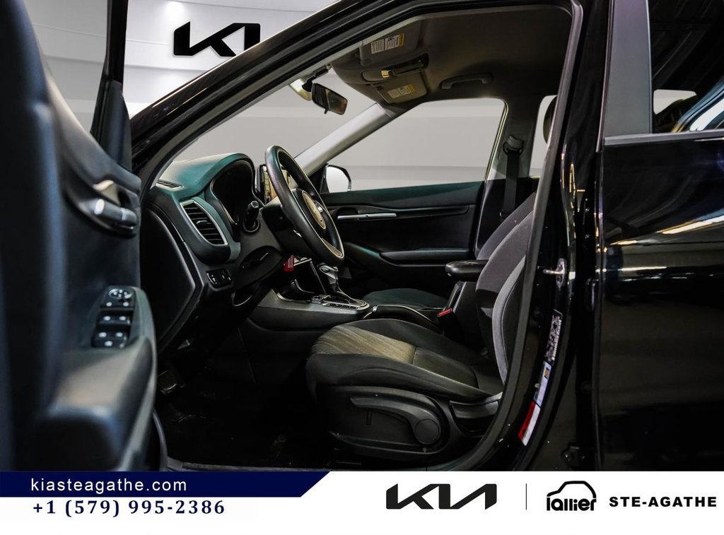 Kia Seltos LX AWD**GARANTIE 10 ANS 200 000KM** BANCS CHAUFFANTS**APPLE CARPLAY 2022 à Montréal, Québec - 11 - w1024h768px