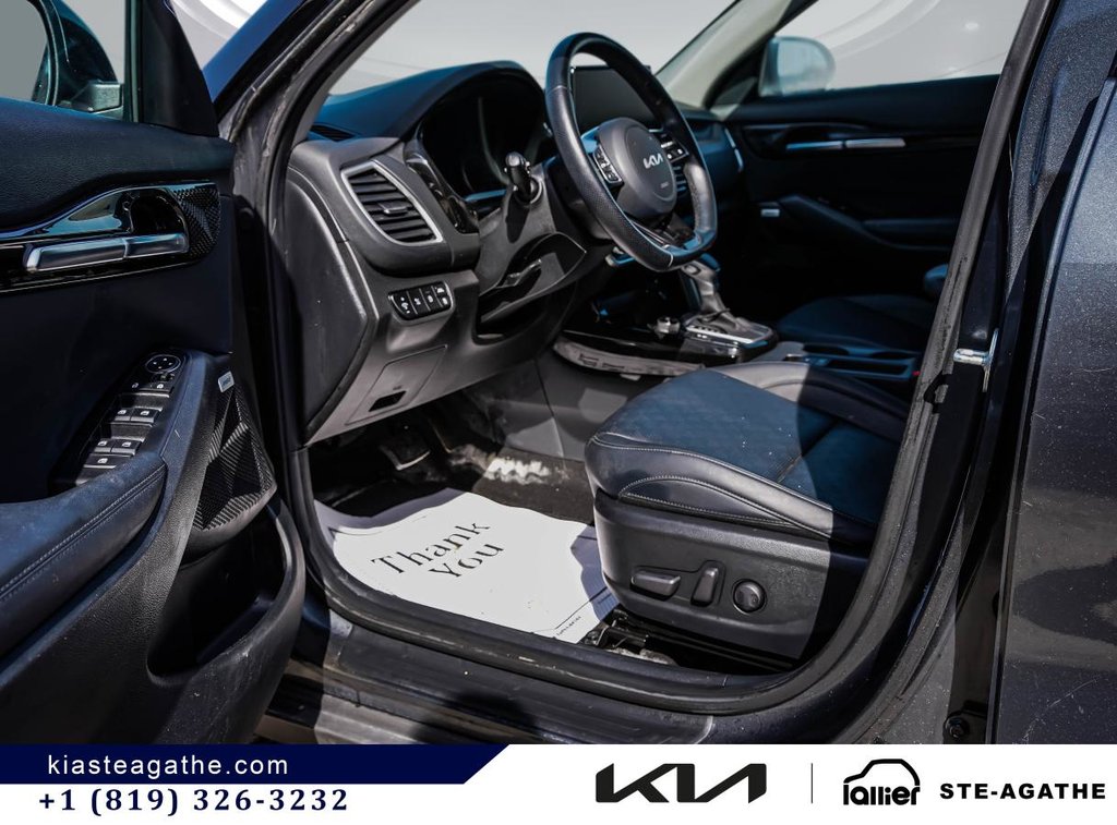 Kia Seltos SX Turbo **JAMAIS ACCIDENTÉ+GARANTIE 10 ANS/ 200 000KM** CUIR+TOIT OUVRANT** 2023 à Montréal, Québec - 8 - w1024h768px