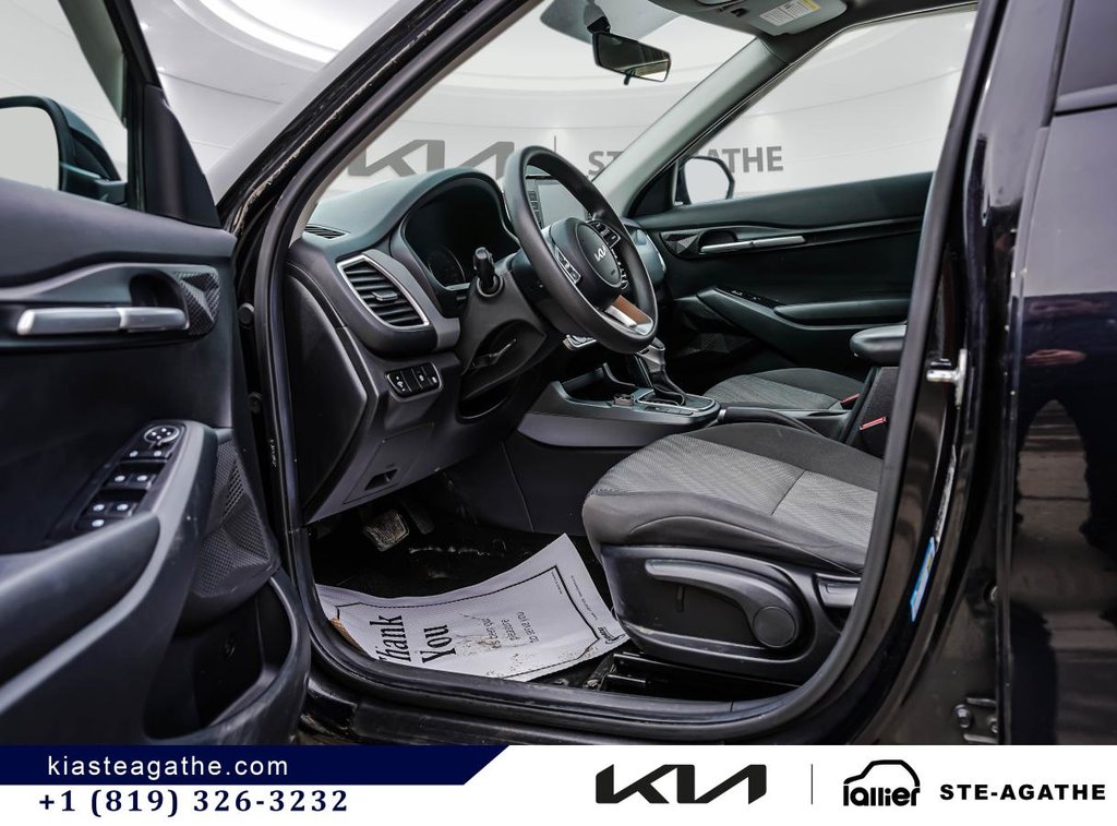 2023 Kia Seltos LX **JAMAIS ACCIDENTÉ+GARANTIE 10 ANS/ 200 000KM** SIÈGES CHAUFFANTS+CAMÉRA DE RECUL** in Montréal, Quebec - 9 - w1024h768px