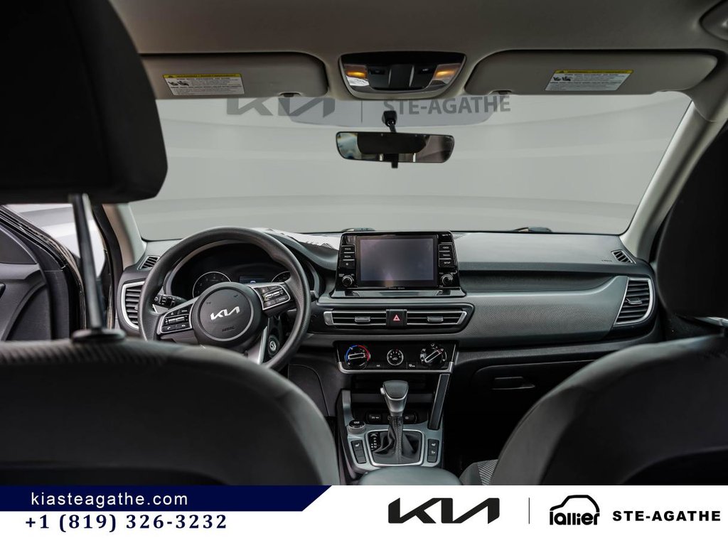 2023 Kia Seltos LX **JAMAIS ACCIDENTÉ+GARANTIE 10 ANS/ 200 000KM** SIÈGES CHAUFFANTS+CAMÉRA DE RECUL** in Montréal, Quebec - 12 - w1024h768px