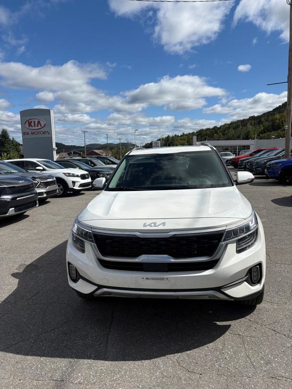 Kia Seltos SX INT ROUGE AWD** JAMAIS ACCIDENTÉ**GARANTIE 10 ANS OU 200 000KM**CUIR**TOIT OUVRANT**BANCS VENTILÉ 2023 à Montréal, Québec - 3 - w1024h768px