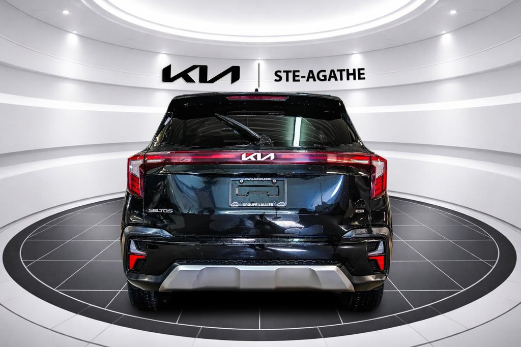 2024 Kia Seltos EX AWD **JAMAIS ACCIDENTÉ+GARANTIE 10 ANS/ 200 000KM**TOIT OUVRANT+CUIR** in Montréal, Quebec - 6 - w1024h768px