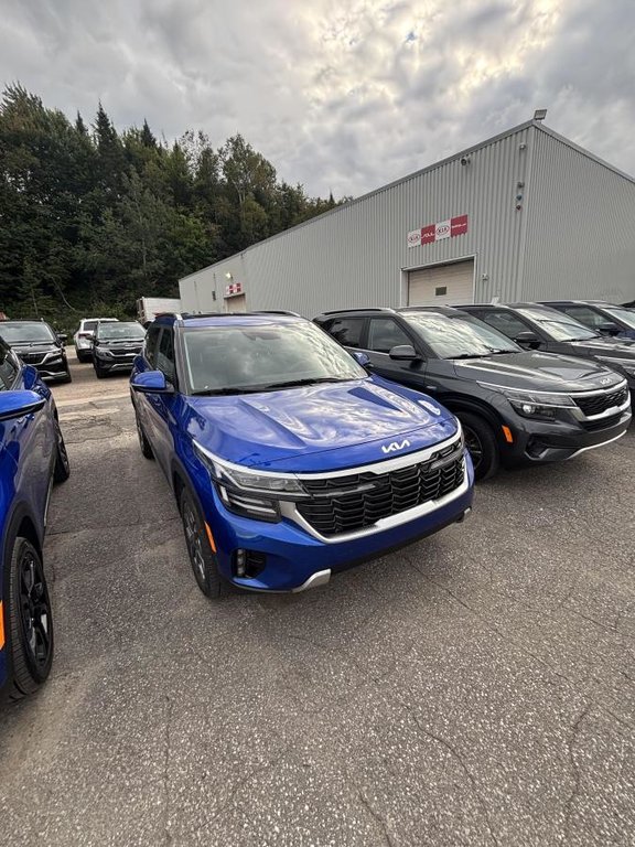 Kia Seltos EX AWD EX AWD **JAMAIS ACCIDENTÉ**GARANTIE 10 ANS OU 200 000 KM**TOIT OUVRANT**VOLANT CHAUFFANT** 2025 à Montréal, Québec - 3 - w1024h768px