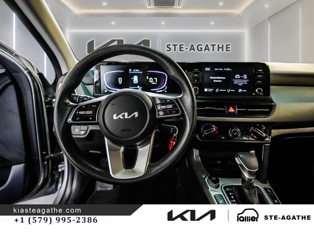 Kia Seltos LX AWD**JAMAIS ACCIDENTÉ**GARANTIE 10 ANS OU 200 000KM**BANCS CHAUFFANTS**APPLE CARPLAY** 2025 à Montréal, Québec - 15 - w1024h768px