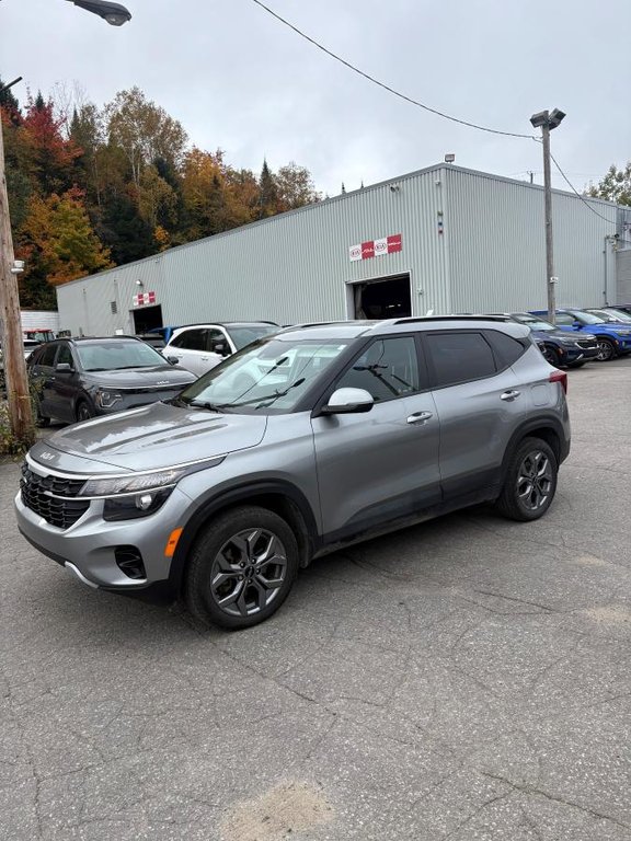 Kia Seltos LX AWD**JAMAIS ACCIDENTÉ**GARANTIE 10 ANS OU 200 000KM**BANCS CHAUFFANTS**APPLE CARPLAY** 2025 à Montréal, Québec - 3 - w1024h768px