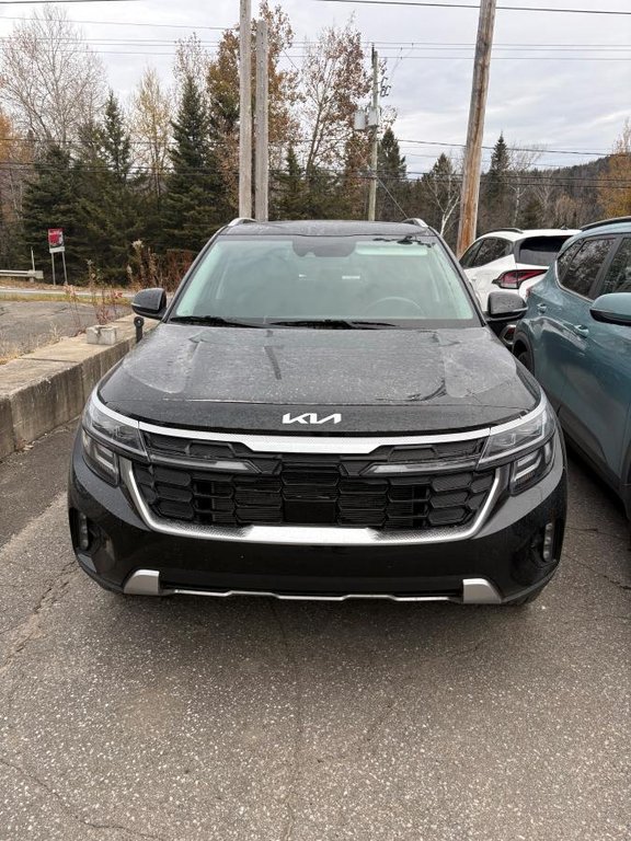 2026 Kia Seltos EX PREMIUM AWD**JAMAIS ACCIDENTÉ**GARANTIE 10 ANS OU 200 000KM**CUIR**TOIT OUVRANT**BANCS VENTILÉS** in Montréal, Quebec - 5 - w1024h768px