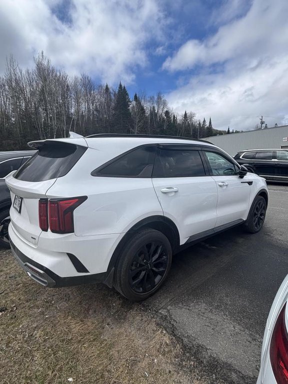 Kia Sorento SX AWD **JAMAIS ACCIDENTÉ+GARANTIE 10 ANS/ 200 000KM** CUIR ROUGE+TOIT PANORAMIQUE** 2023 à Montréal, Québec - 5 - w1024h768px