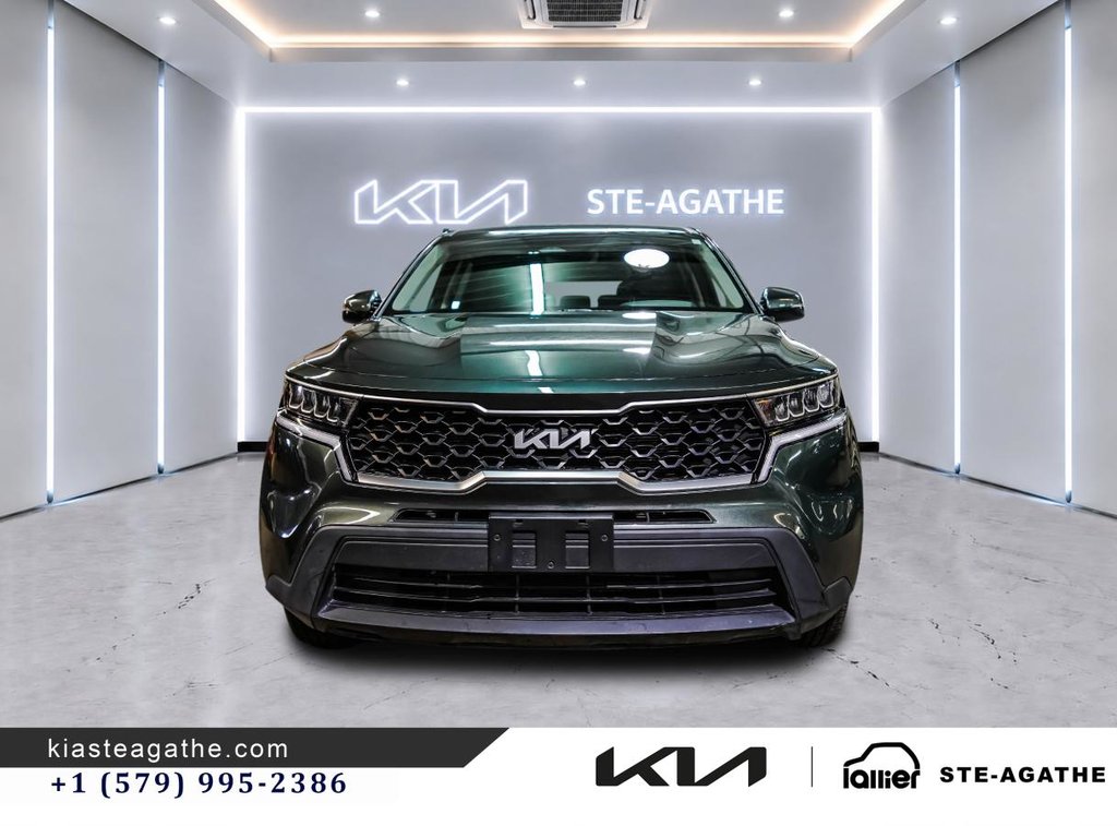 2023 Kia Sorento LX PREMIUM**JAMAIS ACCIDENTÉ**GARANTIE 10 ANS OU 200 000KM**VOLANT CHAUFFANT**7 PASSAGERS**APPLE CAR in Montréal, Quebec - 2 - w1024h768px