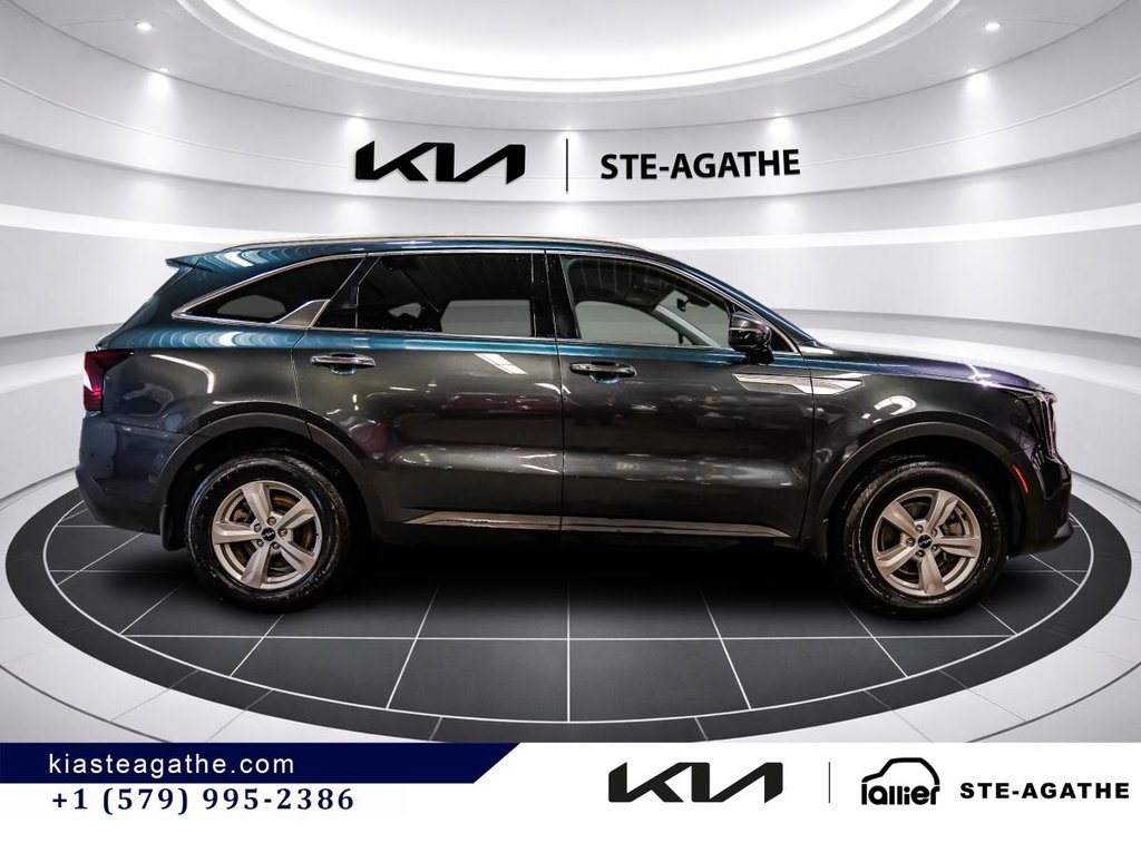 Kia Sorento LX AWD **JAMAIS ACCIDENTÉ+GARANTIE 10 ANS/ 200 000KM** SIÈGES CHAUFFANTS+CAMÉRA DE RECUL** 2024 à Montréal, Québec - 8 - w1024h768px