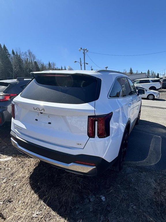 2025 Kia Sorento EX AWD **JAMAIS ACCIDENTÉ+GARANTIE 10 ANS/ 200 000KM** CUIR+VOLANT CHAUFFANT+HAYON ÉLECTRIQUE** in Montréal, Quebec - 5 - w1024h768px