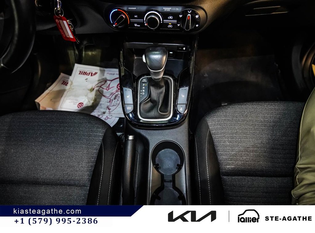 2023 Kia Soul EX IVT **JAMAIS ACCIDENTÉ+GARANTIE 10 ANS/ 200 000KM** SIÈGES ET VOLANT CHAUFFANTS** in Montréal, Quebec - 16 - w1024h768px