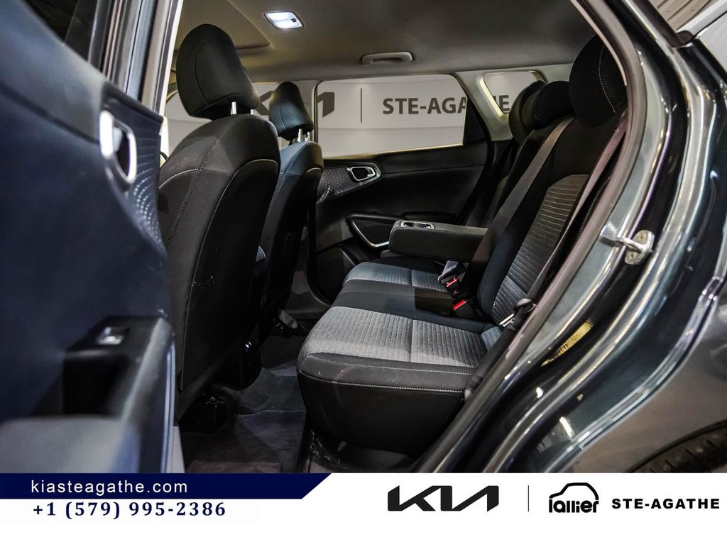 2023 Kia Soul EX IVT **JAMAIS ACCIDENTÉ+GARANTIE 10 ANS/ 200 000KM** SIÈGES ET VOLANT CHAUFFANTS** in Montréal, Quebec - 13 - w1024h768px