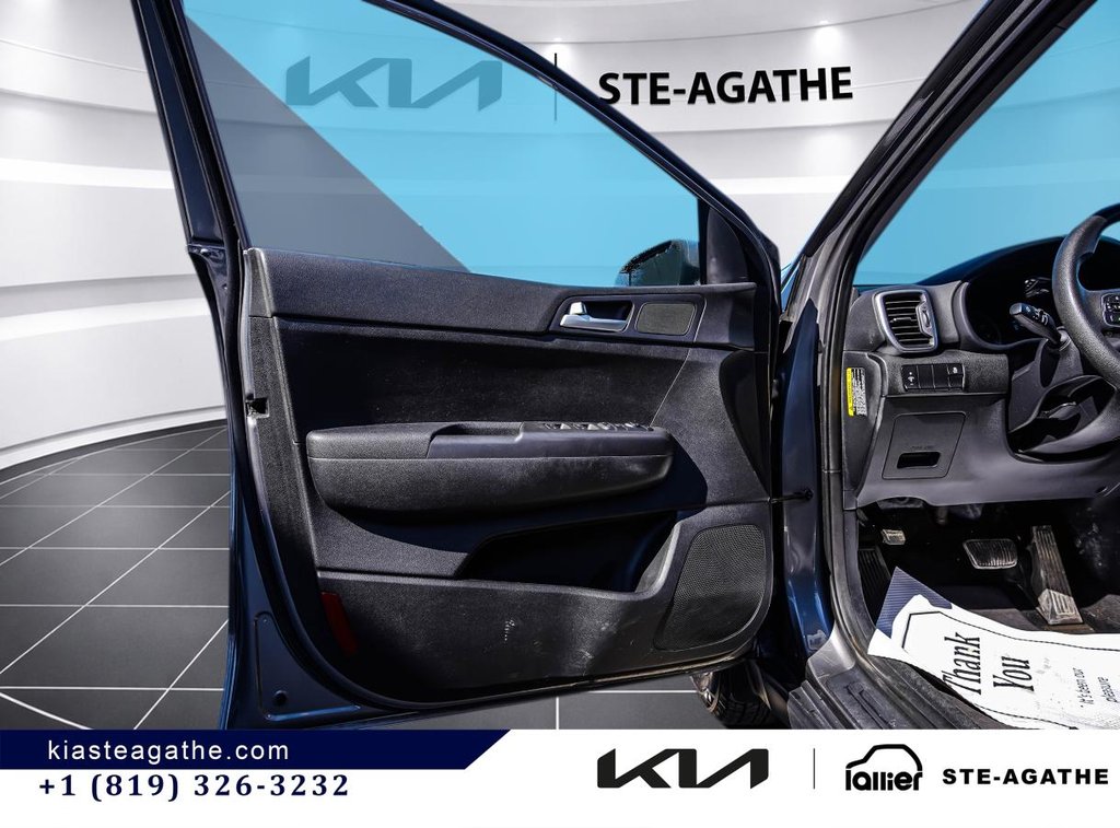 Kia Sportage LX AWD 2019 à Montréal, Québec - 12 - w1024h768px