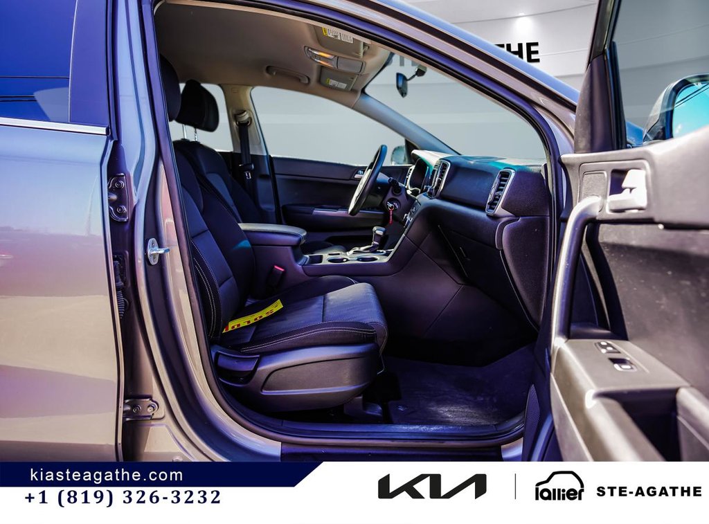 Kia Sportage LX AWD 2019 à Montréal, Québec - 16 - w1024h768px