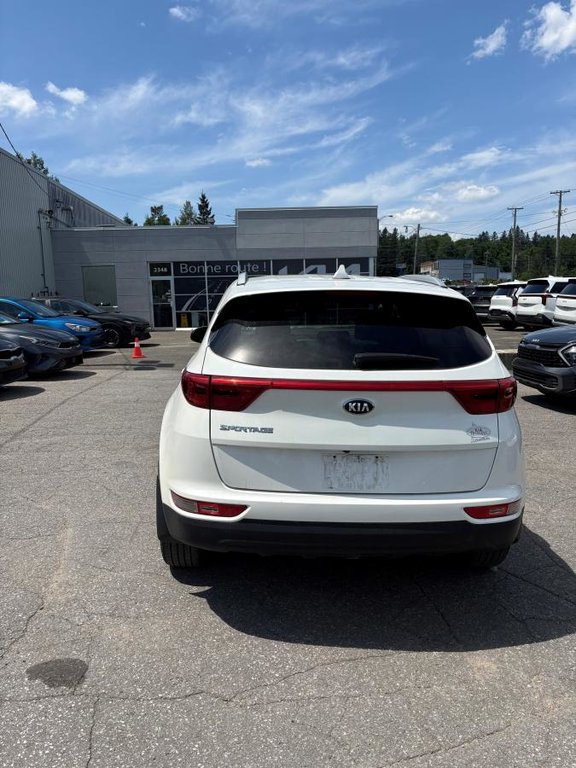 2019 Kia Sportage LX AWD ** 2019 **JAMAIS ACCIDENTÉ+GARANTIE 10 ANS/ 200 000KM** SIÈGES CHAUFFANTS in Montréal, Quebec - 4 - w1024h768px