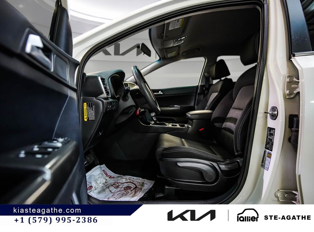 Kia Sportage LX AWD **JAMAIS ACCIDENTÉ+GARANTIE 10 ANS/ 200 000KM** SIÈGES CHAUFFANTS+CAMÉRA DE RECUL** 2021 à Montréal, Québec - 11 - w1024h768px