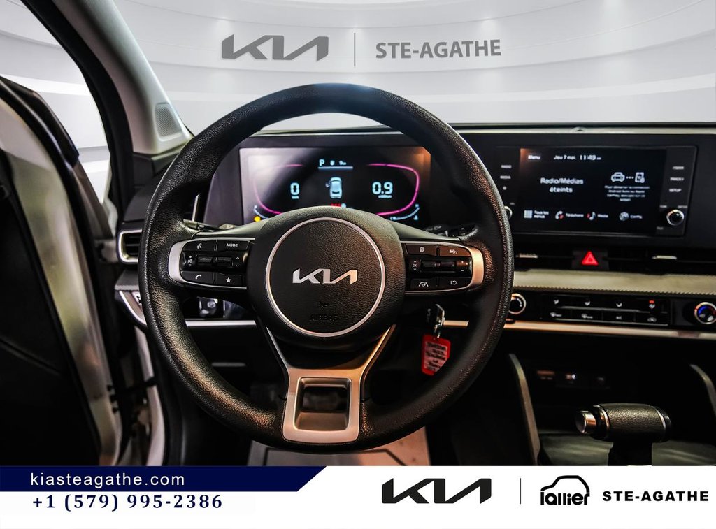 2023 Kia Sportage LX AWD **JAMAIS ACCIDENTÉ+GARANTIE 10 ANS/ 200 000KM** SIÈGES CHAUFFANTS** in Montréal, Quebec - 11 - w1024h768px