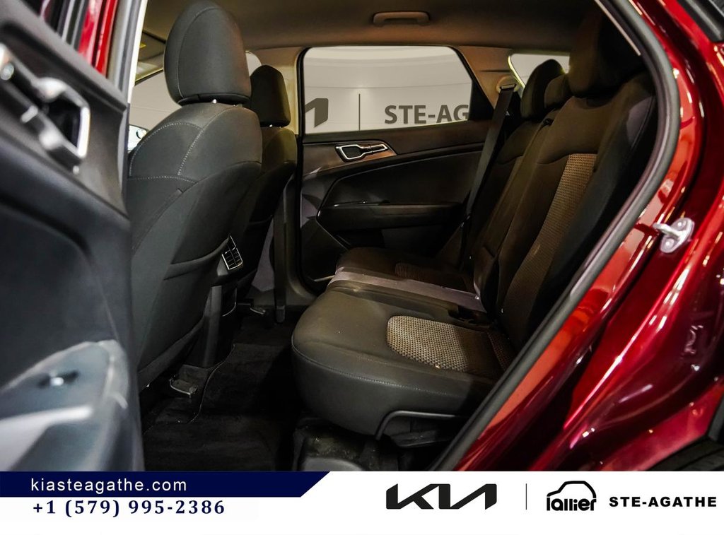 2023 Kia Sportage LX AWD **JAMAIS ACCIDENTÉ+GARANTIE 10 ANS/ 200 000KM** SIÈGES CHAUFFANTS+CAMÉRA DE RECUL** in Montréal, Quebec - 12 - w1024h768px
