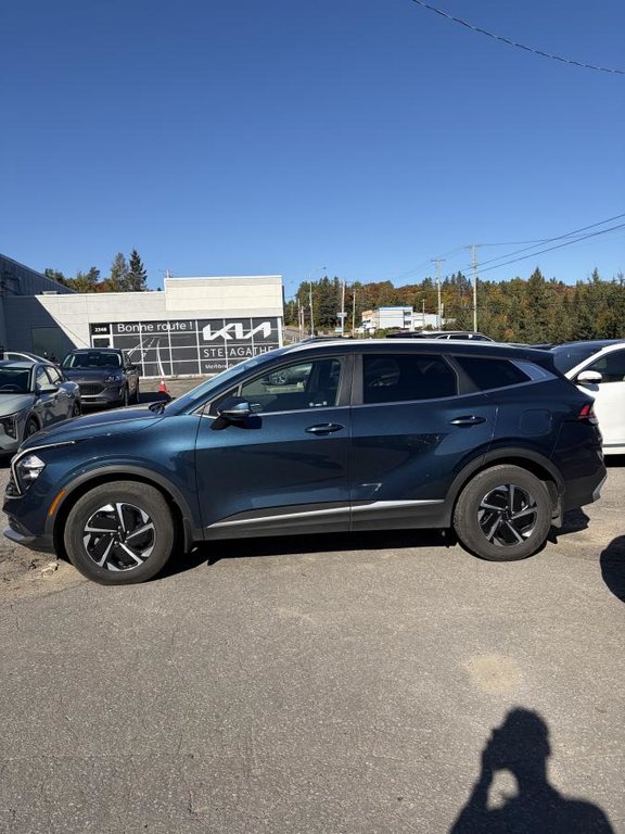 Kia Sportage HEV EX**GARANTIE 10 ANS OU 200 000KM**CUIR**VOLANT CHAUFFANT**MAGS**6.7L/100KM 2023 à Montréal, Québec - 3 - w1024h768px