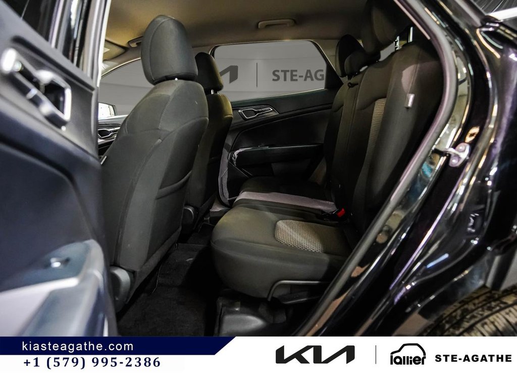 Kia Sportage LX AWD **JAMAIS ACCIDENTÉ+GARANTIE 10 ANS/ 200 000KM** SIÈGES CHAUFFANTS+CAMÉRA DE RECUL** 2025 à Montréal, Québec - 14 - w1024h768px