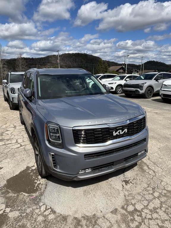 2022 Kia Telluride SX AWD **JAMAIS ACCIDENTÉ+GARANTIE 10 ANS/ 200 000KM** TOIT OUVRANT+SIÈGES EN CUIR ET VENTILÉS** in Montréal, Quebec - 3 - w1024h768px