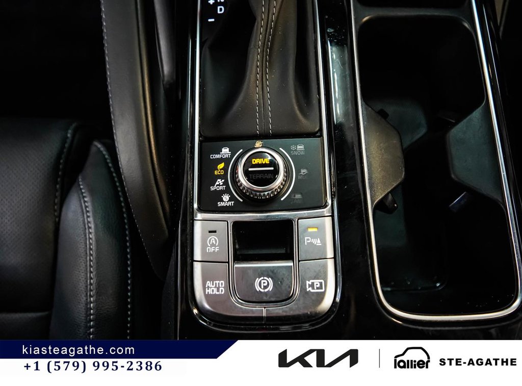 2025 Kia Telluride SX AWD**JAMAIS ACCIDENTÉ**TOIT OUVRANT**SYSTEME DE SON HARMON KARDON**BANCS VENTILÉS** 8 PASSAGERS** in Montréal, Quebec - 20 - w1024h768px