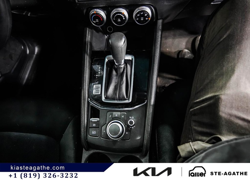 2022 Mazda CX-5 GX AWD **JAMAIS ACCIDENTÉ+  SIÈGES CHAUFFANTS + CAMÉRA DE RECUL** in Montréal, Quebec - 17 - w1024h768px